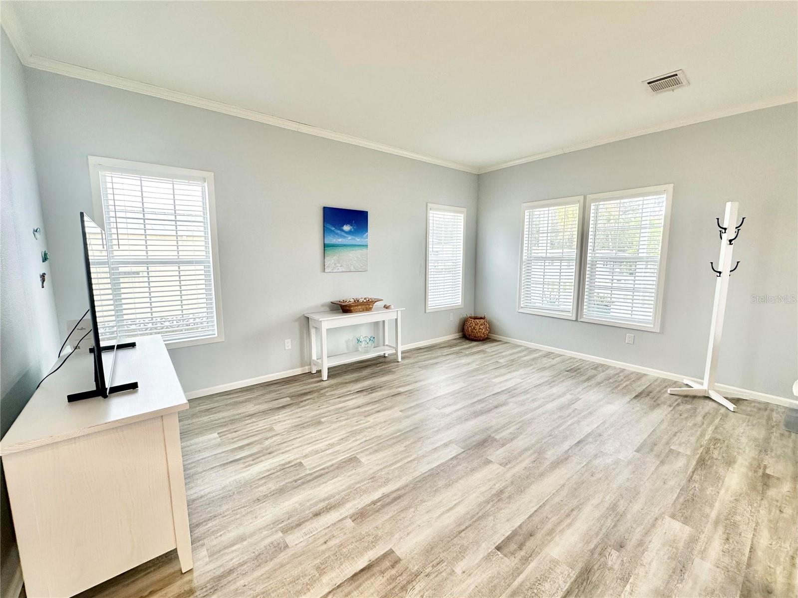 COUNTRY RETREAT CO-OP - Residential