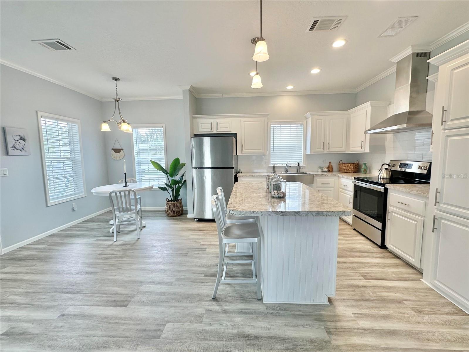 COUNTRY RETREAT CO-OP - Residential