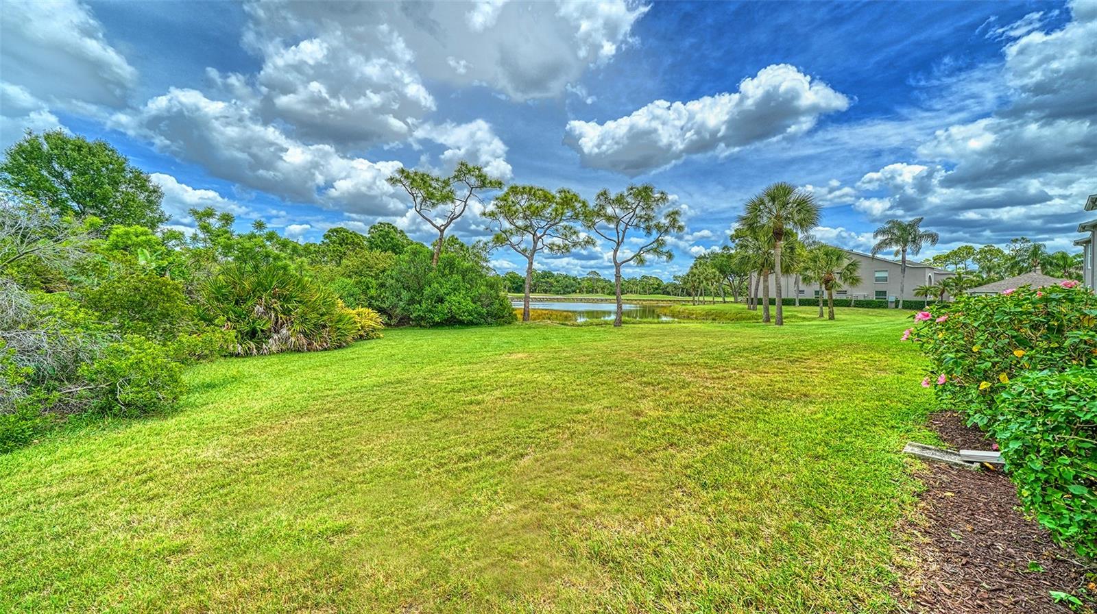 STONEYBROOK VERANDAS 1 - Residential
