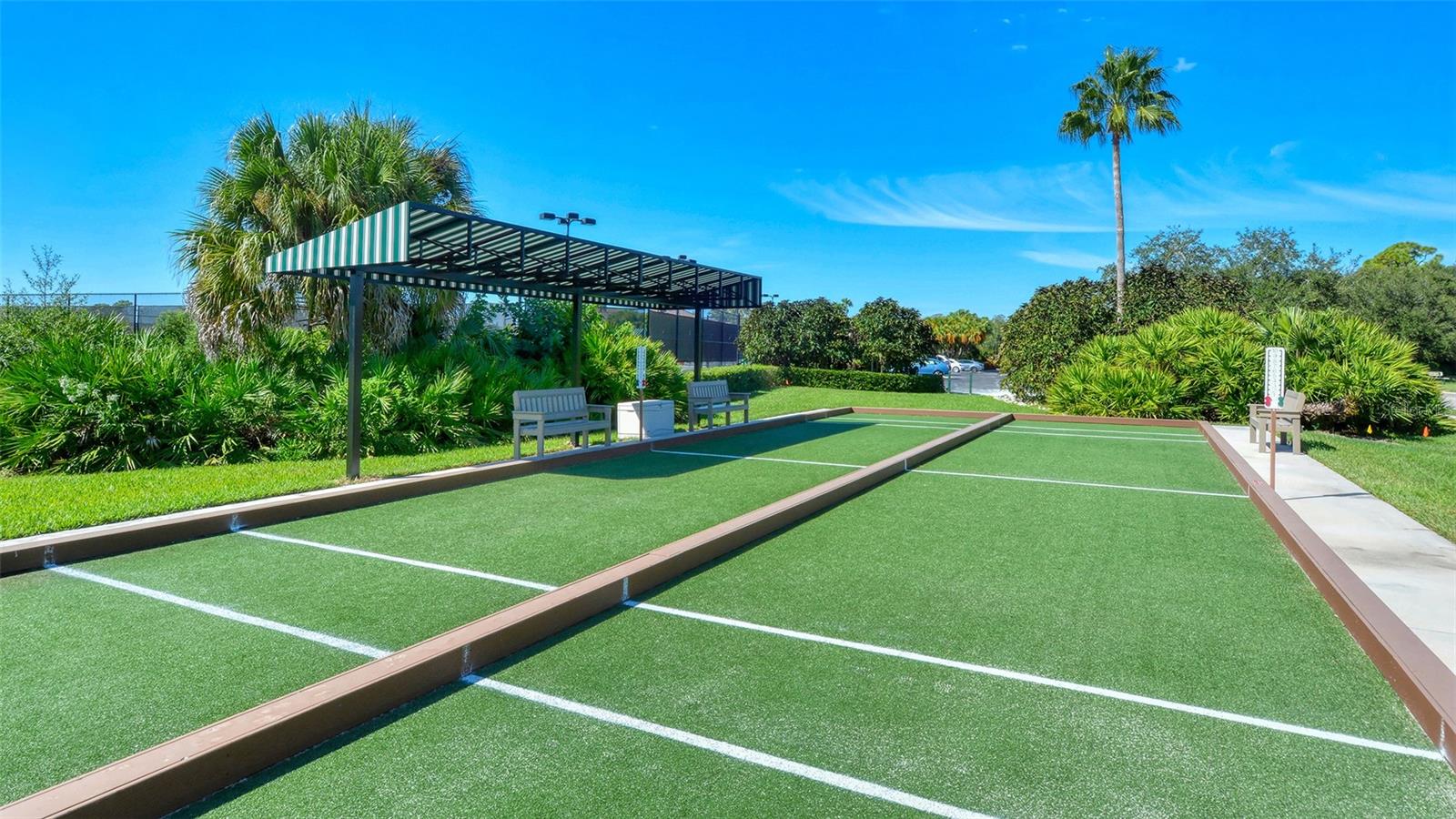 STONEYBROOK VERANDAS 1 - Residential