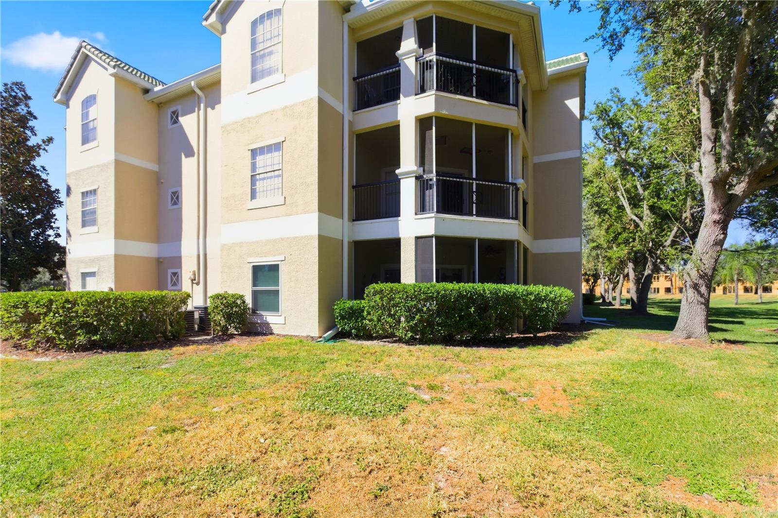 SERENADE ON PALMER RANCH - Residential