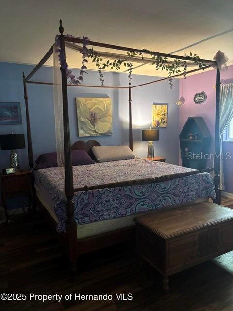 BRYANTS LAKE VIEW MANOR - Residential