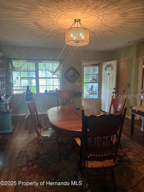 BRYANTS LAKE VIEW MANOR - Residential