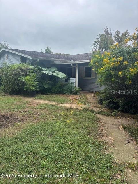 BRYANTS LAKE VIEW MANOR - Residential