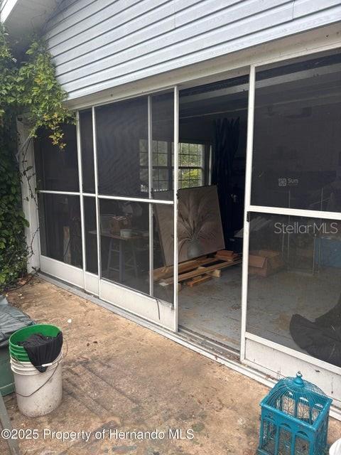 BRYANTS LAKE VIEW MANOR - Residential