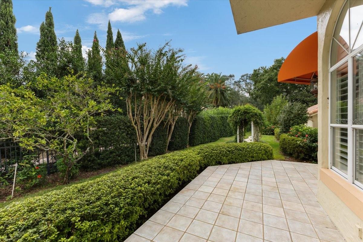 CYPRESS POINT - Residential
