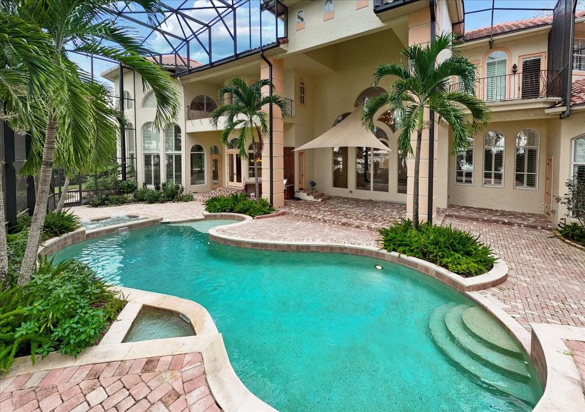 CYPRESS POINT - Residential