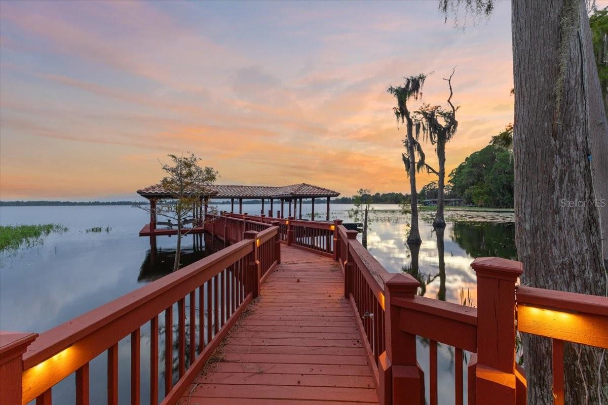 CYPRESS POINT - Residential