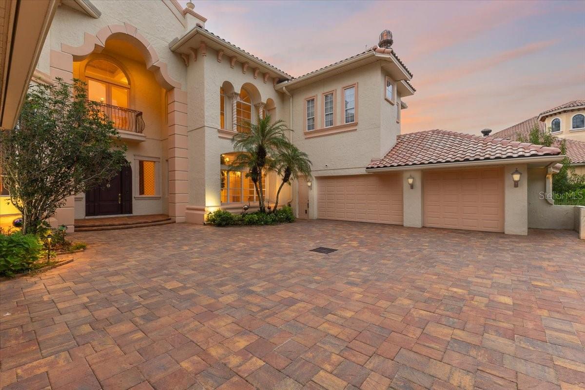 CYPRESS POINT - Residential