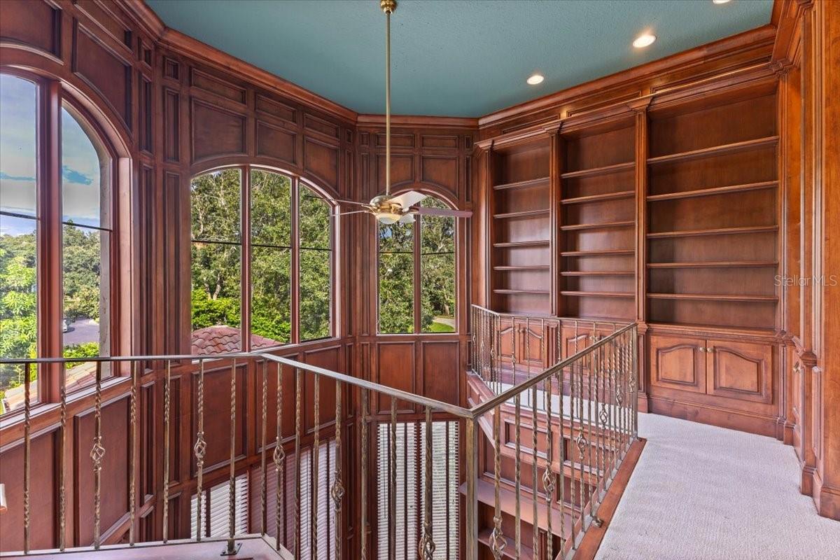 CYPRESS POINT - Residential