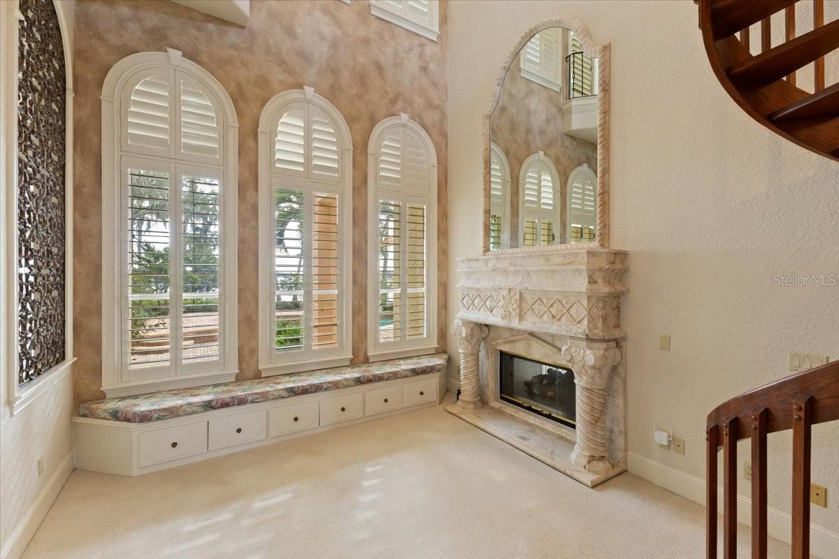 CYPRESS POINT - Residential