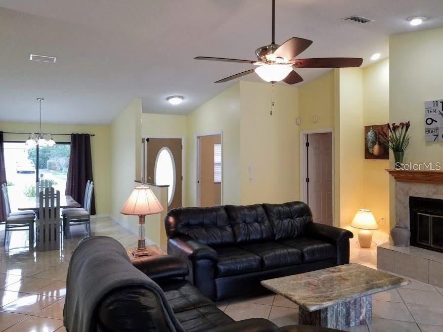 GULF GATE EAST - Residential Lease