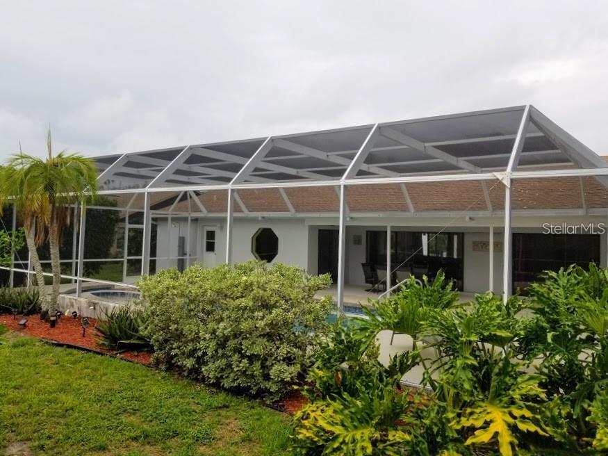 GULF GATE EAST - Residential Lease