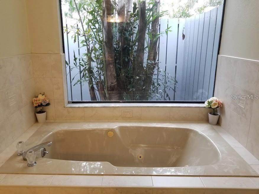 GULF GATE EAST - Residential Lease