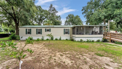 Photo of 2690 Shiner Drive, Lake Wales, FL 33898 (MLS # L4964125)