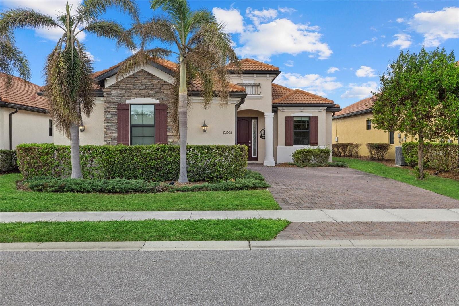 23503 WAVERLY CIRCLE