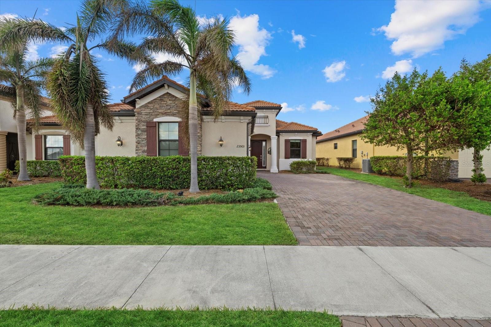 23503 WAVERLY CIRCLE