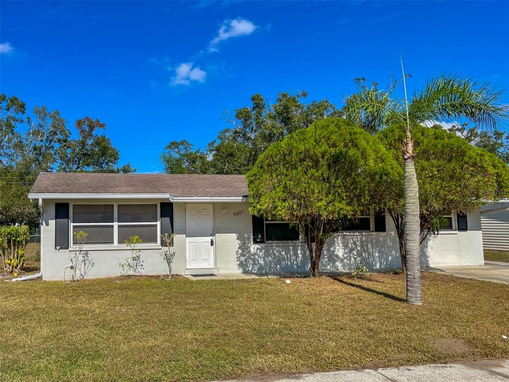 Photo of 5001 Bell Meade Drive, Sarasota, FL 34232 (MLS # A4676242)