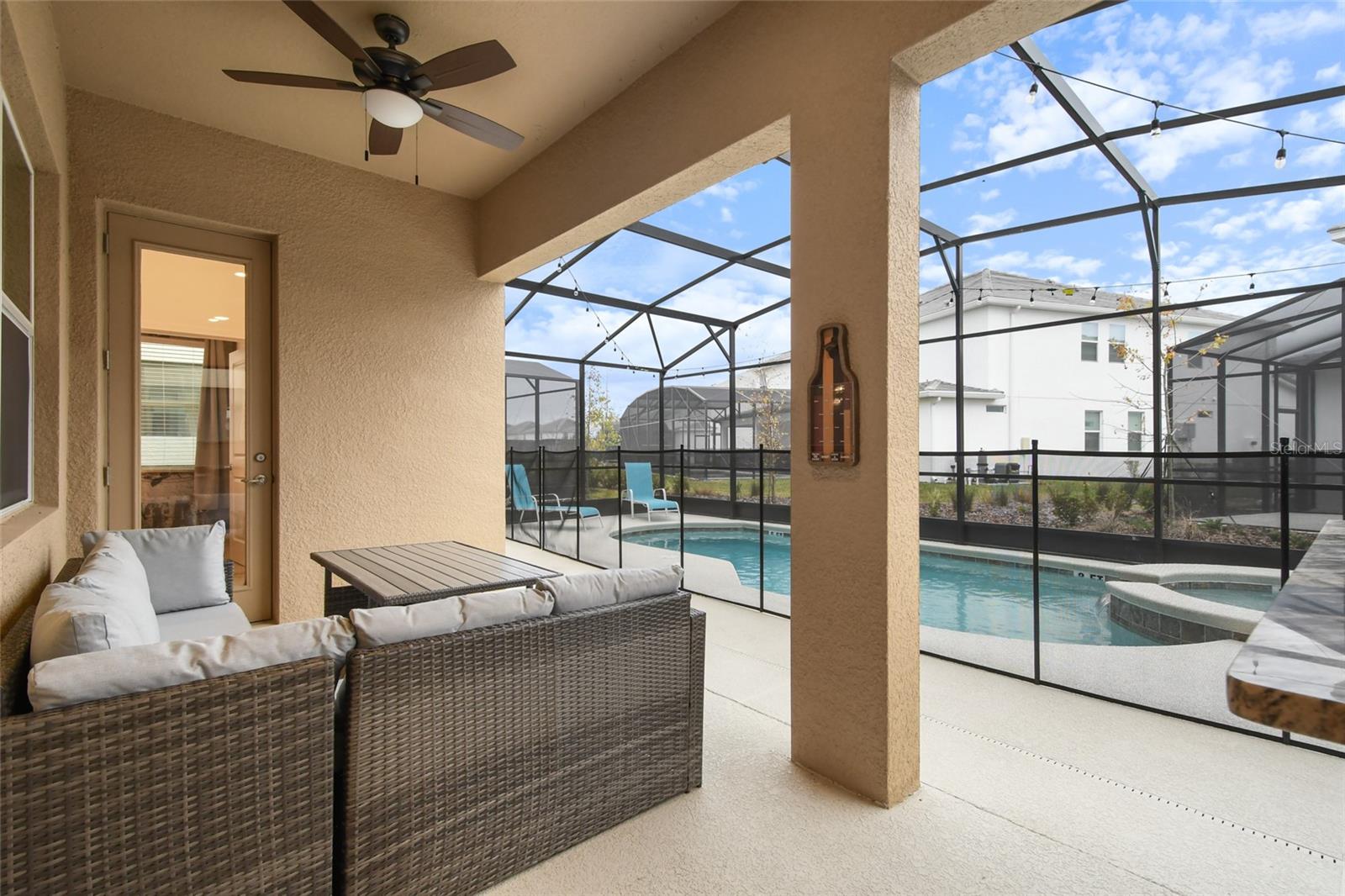 VERANDA PALMS PH 2B2-2C - Residential