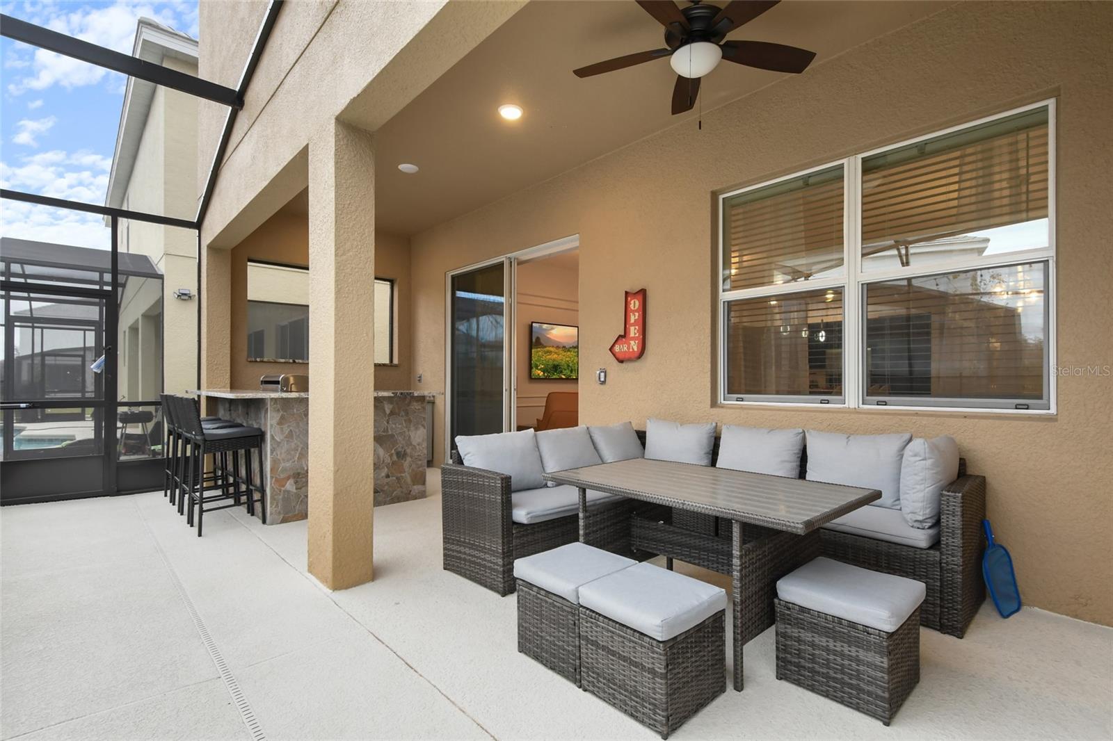 VERANDA PALMS PH 2B2-2C - Residential