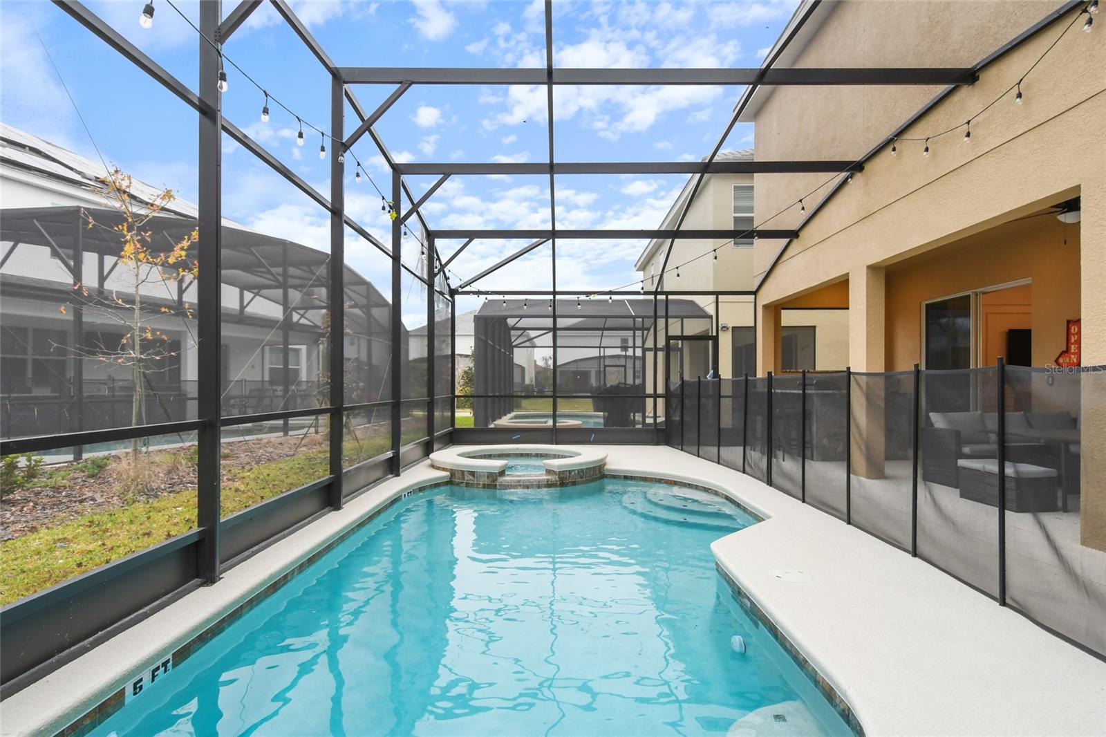 VERANDA PALMS PH 2B2-2C - Residential