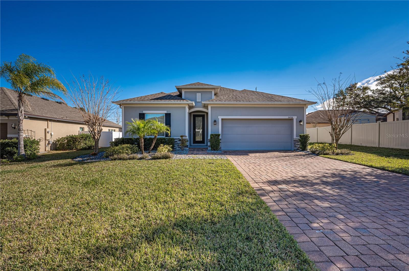 24506 WOODHILL COURT