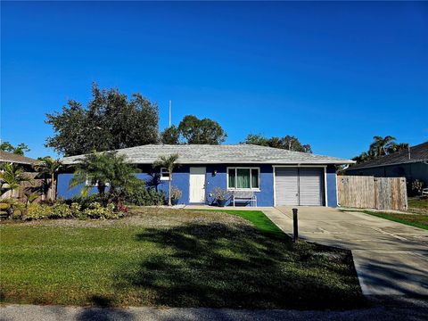 A home in PORT CHARLOTTE