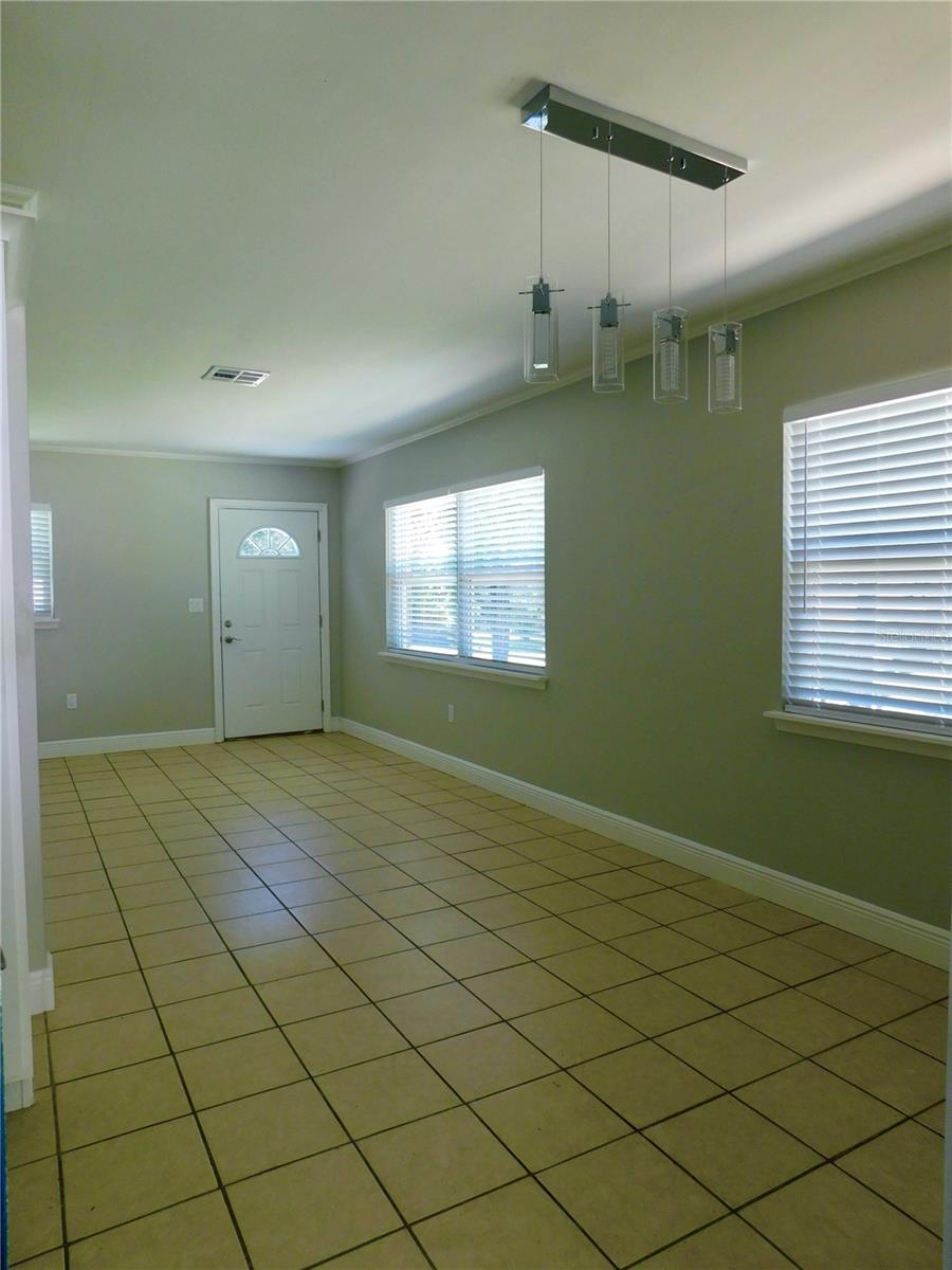 GLENDALE MANOR - Residential