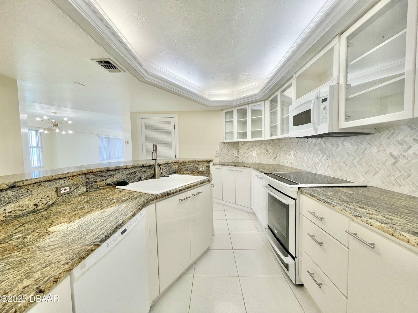 TOWERS/PONCE INLET TOWER 06 - Residential