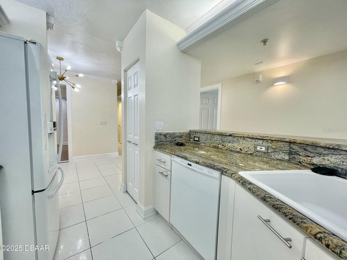 TOWERS/PONCE INLET TOWER 06 - Residential