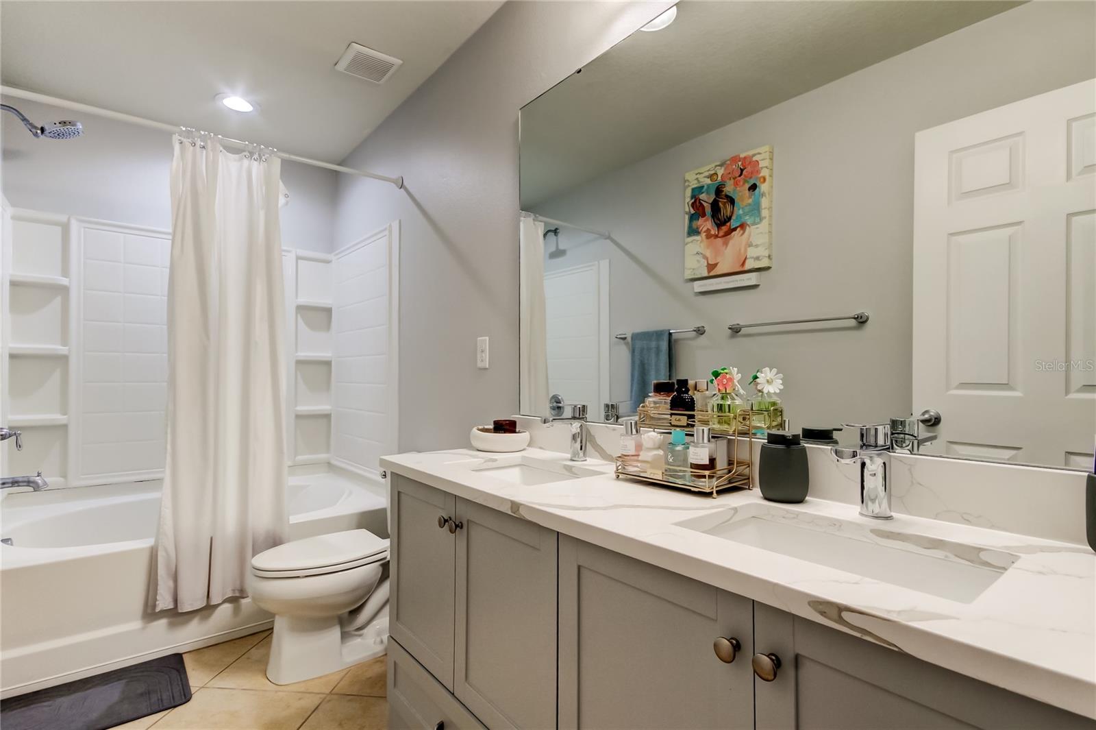 MAGNOLIA PARK CENTRAL PH B - Residential Lease