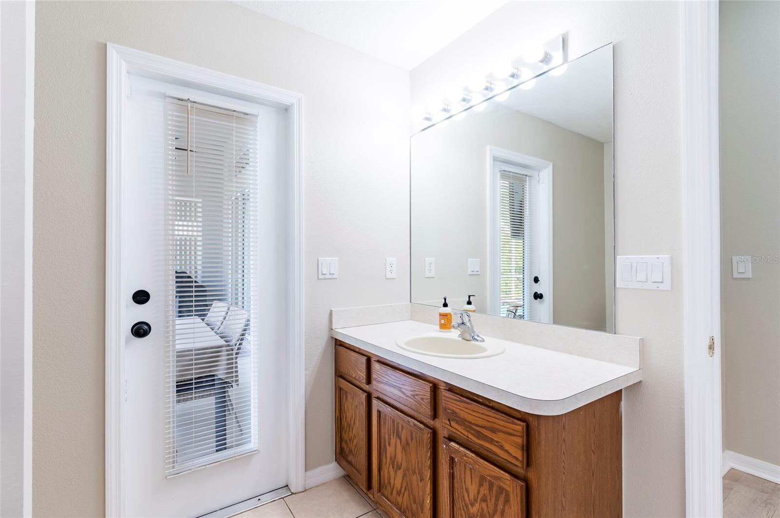 MAGNOLIA ESTATES - Residential