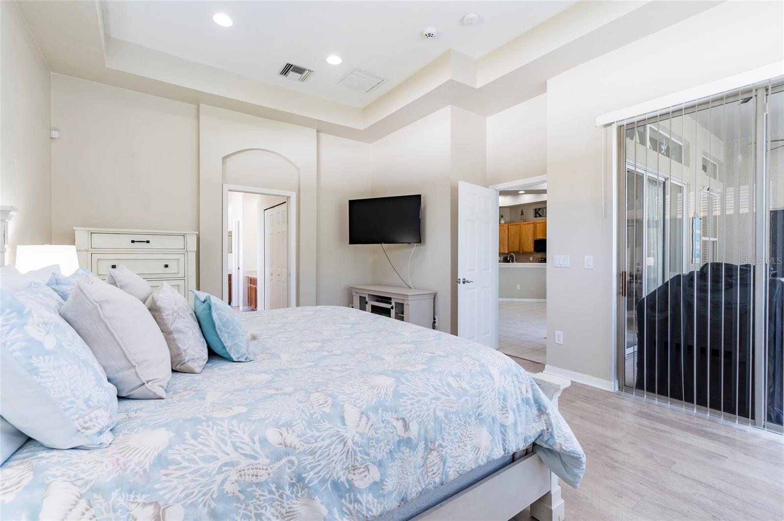 MAGNOLIA ESTATES - Residential