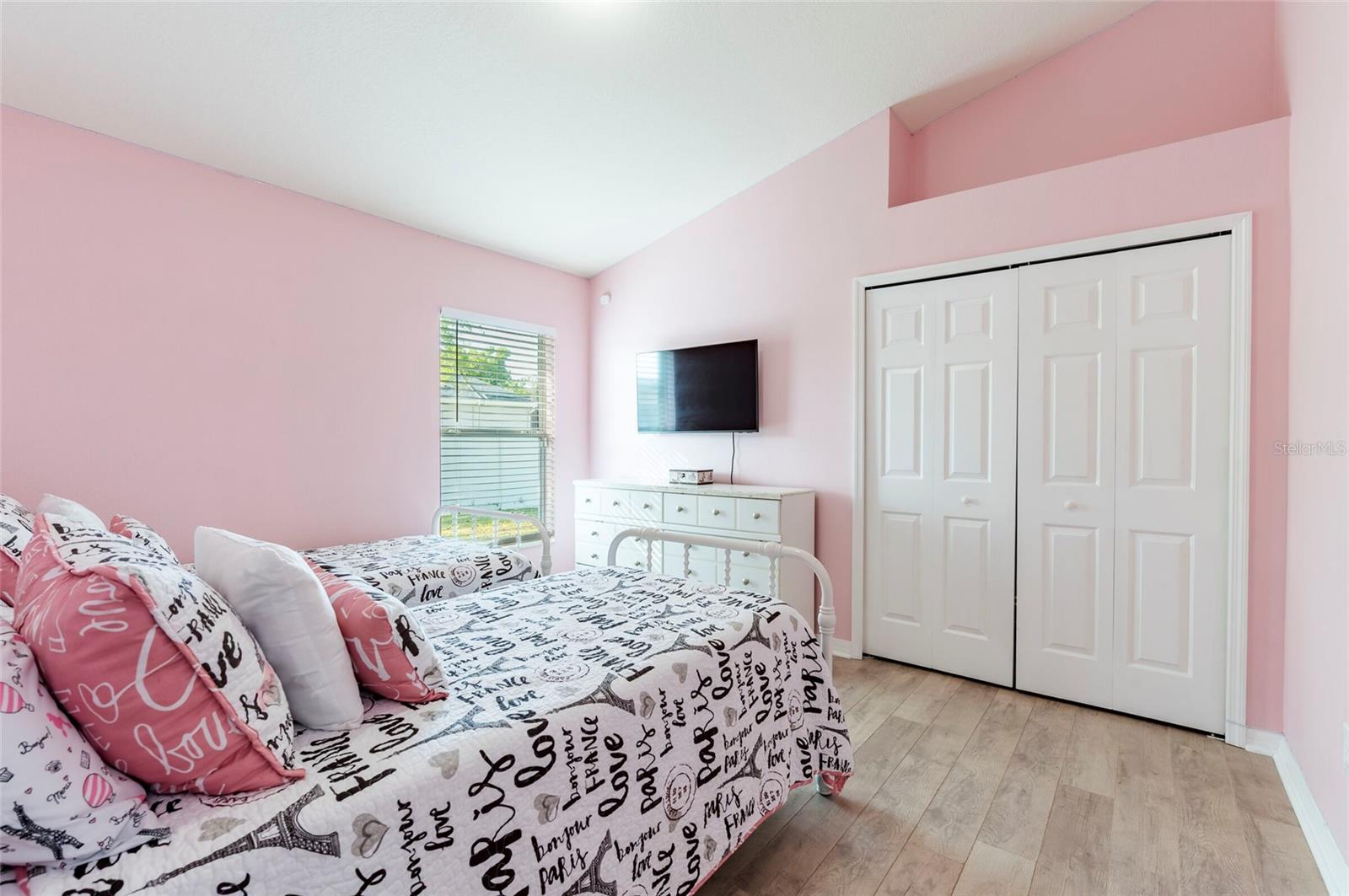 MAGNOLIA ESTATES - Residential