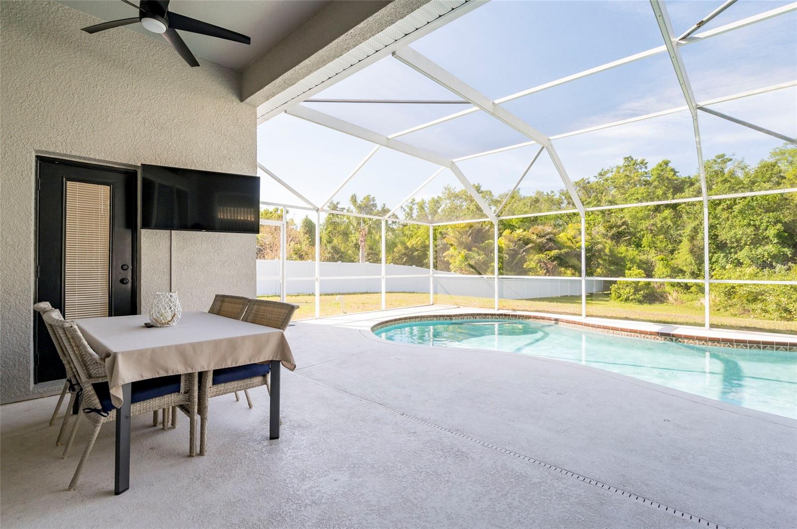 MAGNOLIA ESTATES - Residential