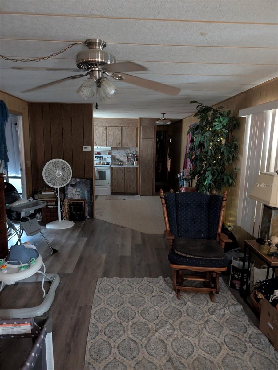 BUENA VISTA MANOR - Residential
