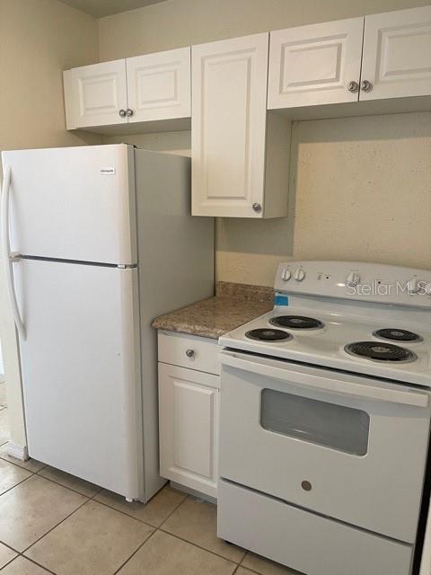 THUNDERBIRD HILL - Residential Lease