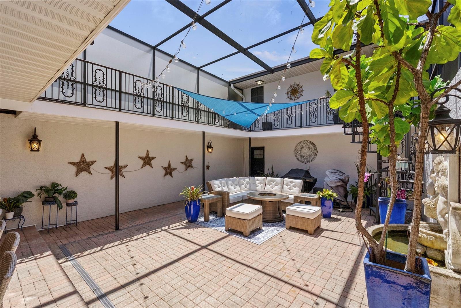 ELBERON PLACE PH 01 - Residential