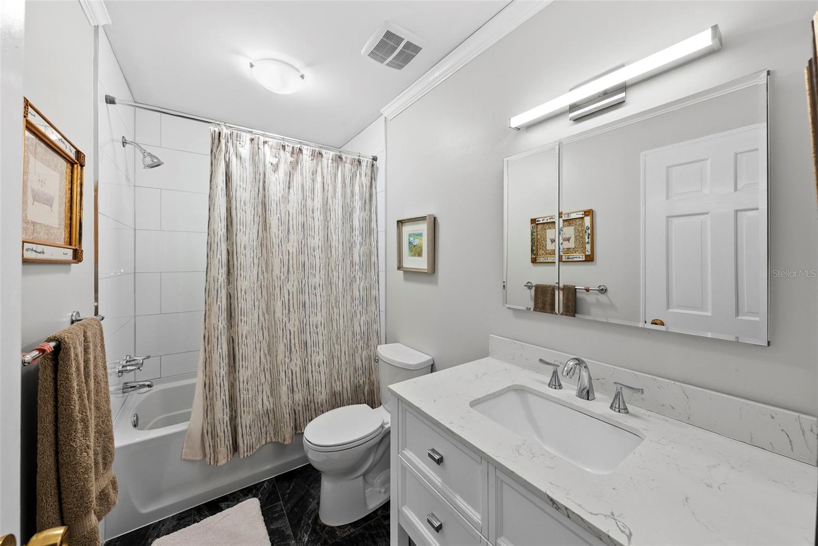 ELBERON PLACE PH 01 - Residential