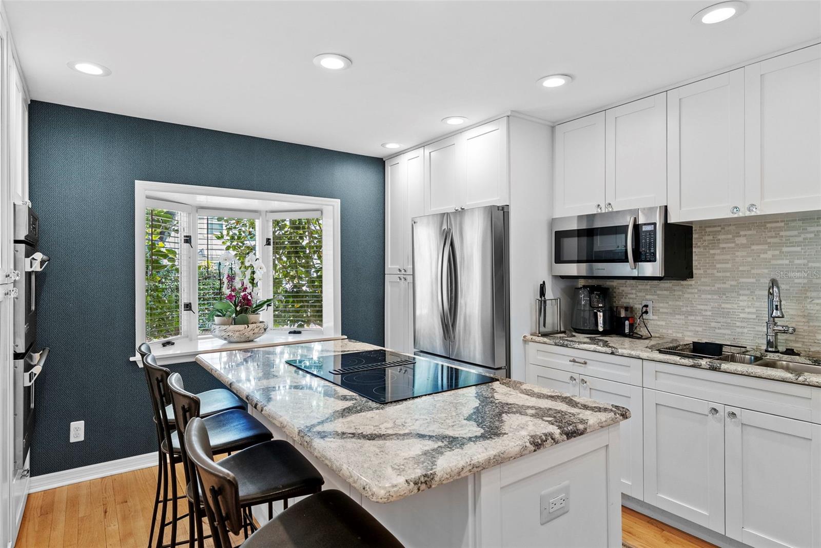 ELBERON PLACE PH 01 - Residential