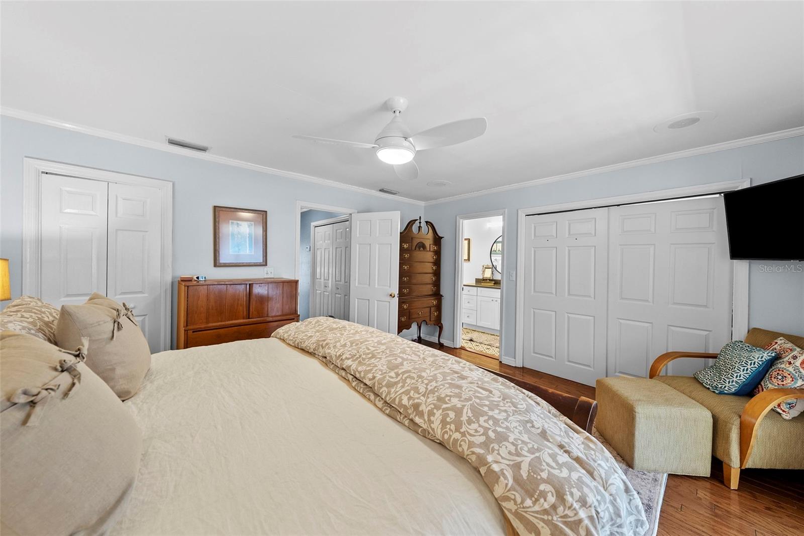 ELBERON PLACE PH 01 - Residential