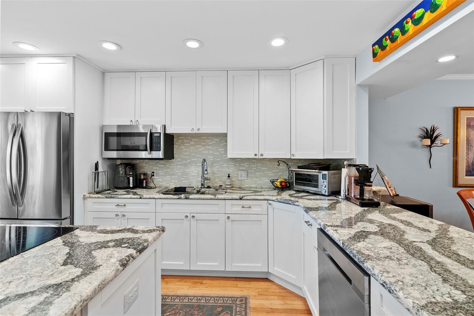 ELBERON PLACE PH 01 - Residential
