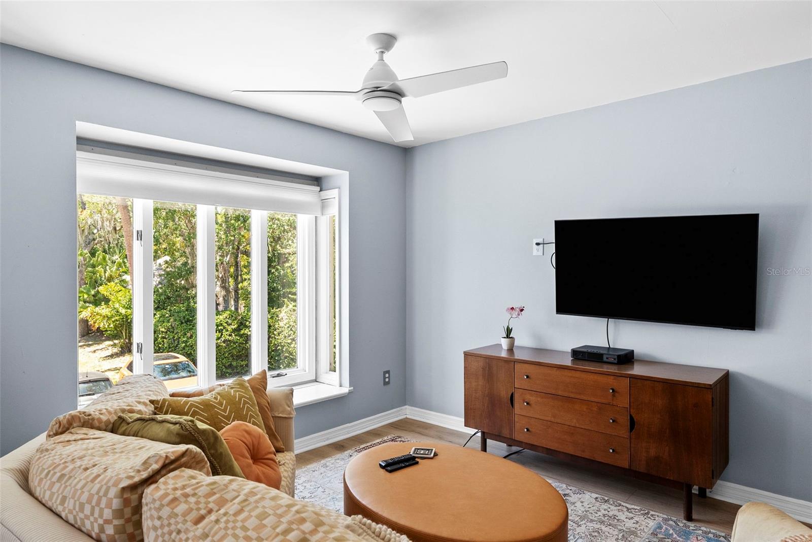 ELBERON PLACE PH 01 - Residential