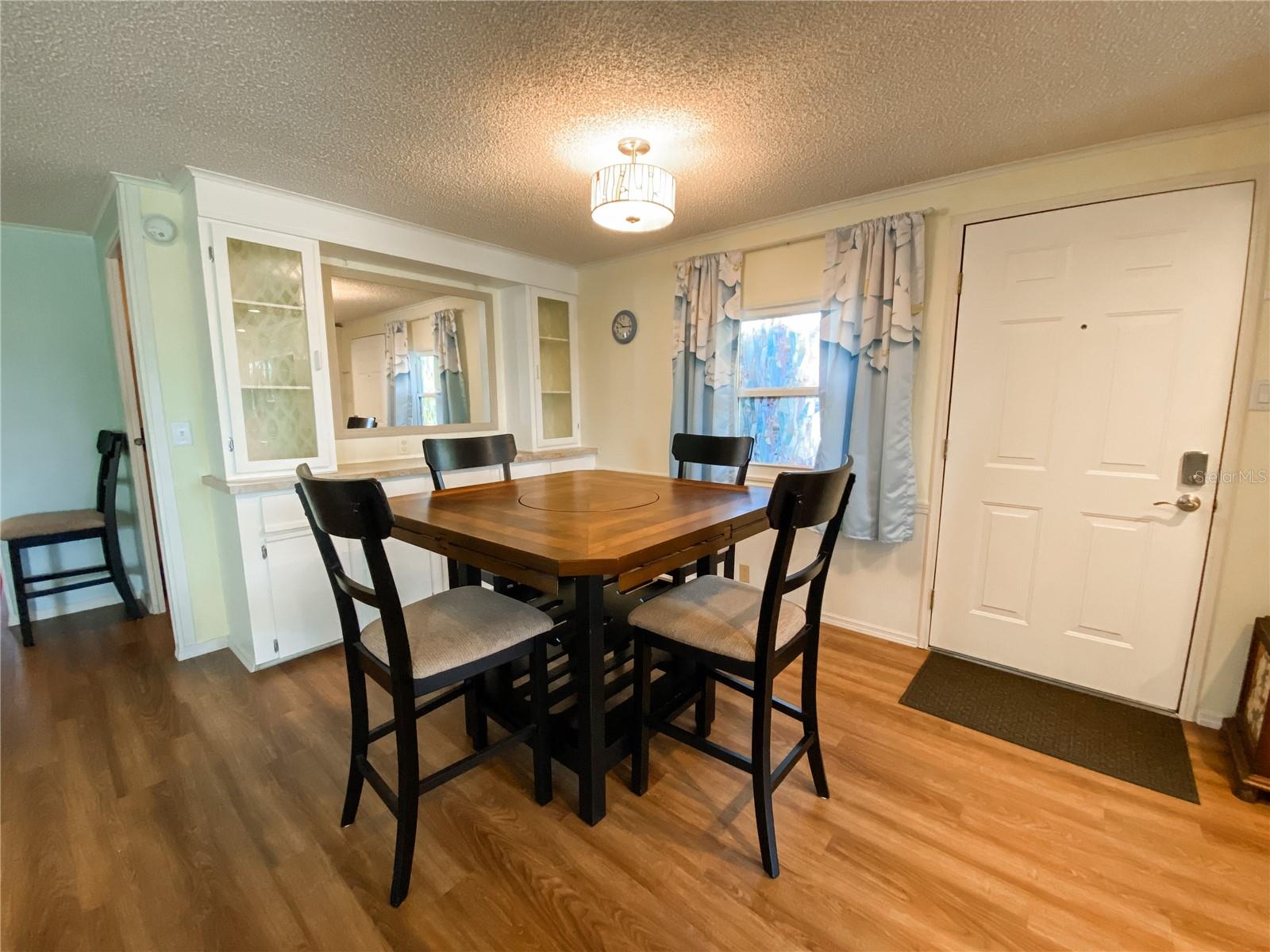 RIDGEWOOD MEADOWS PH II & III - Residential