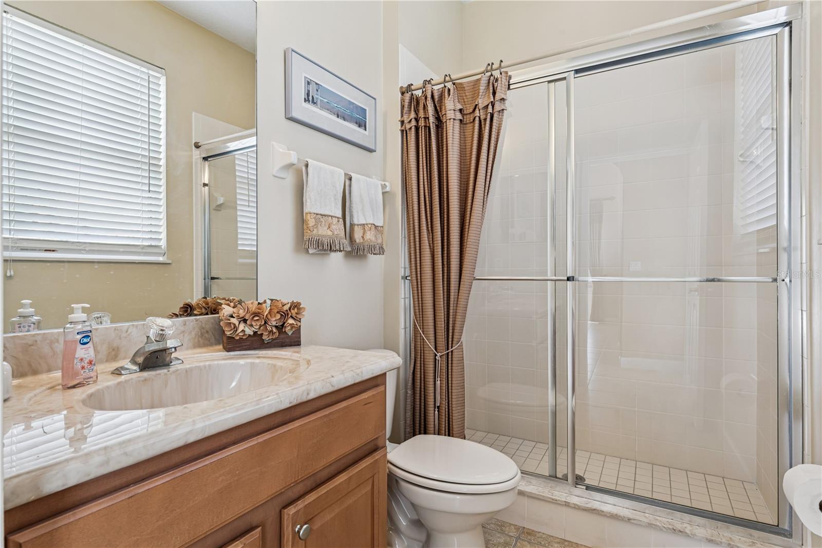 HIDDEN COVE - Residential