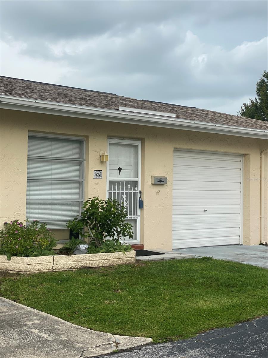 832 CAMBRIDGE COURT