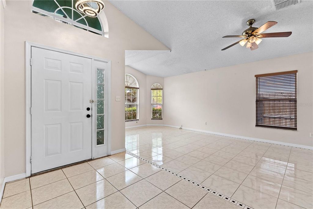 Photo of 1533 Stanbury Drive, Orlando, FL 32818 (MLS # O6392496)