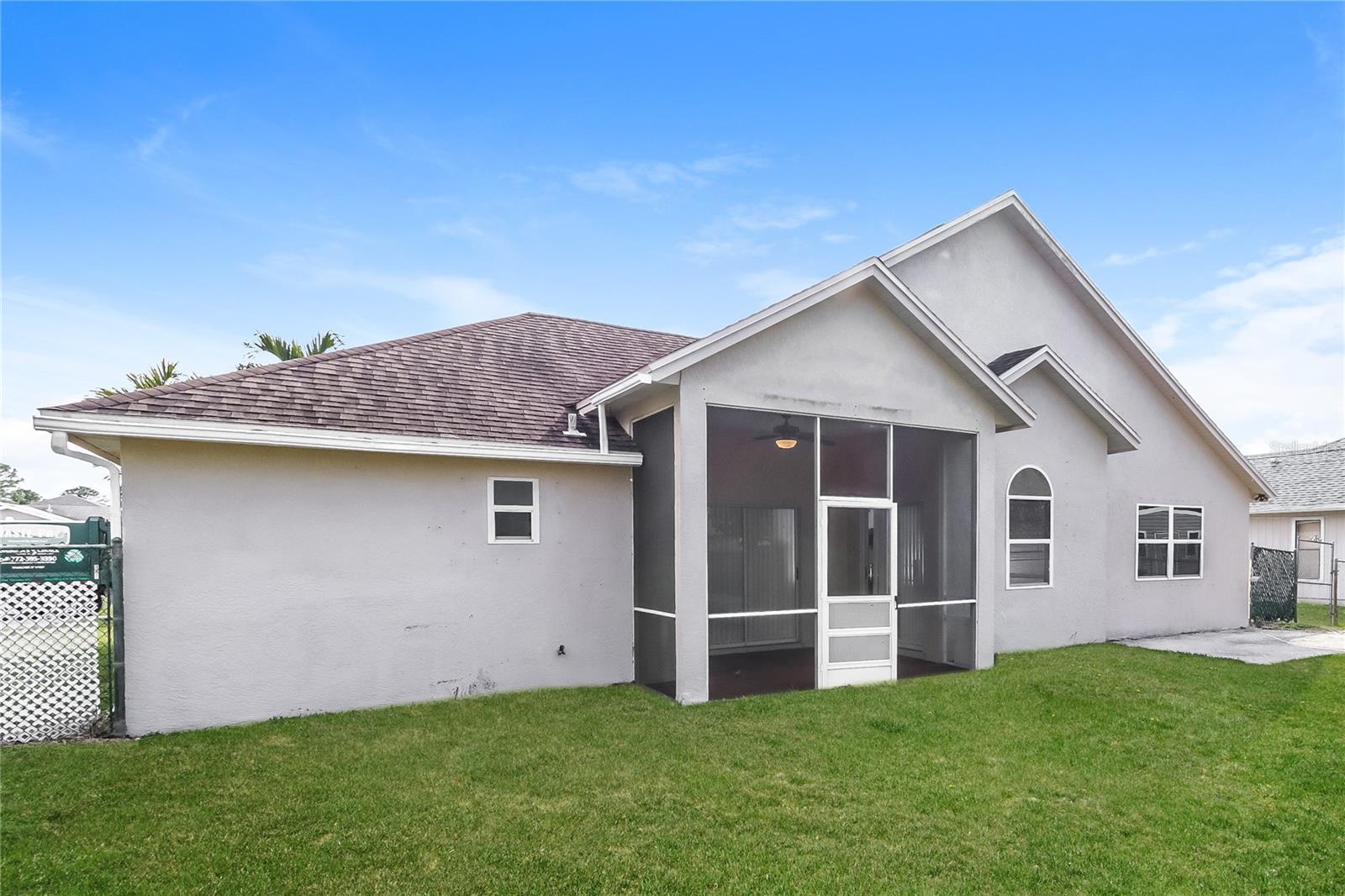 BEACON SQUARE UNIT 18A - Residential Lease