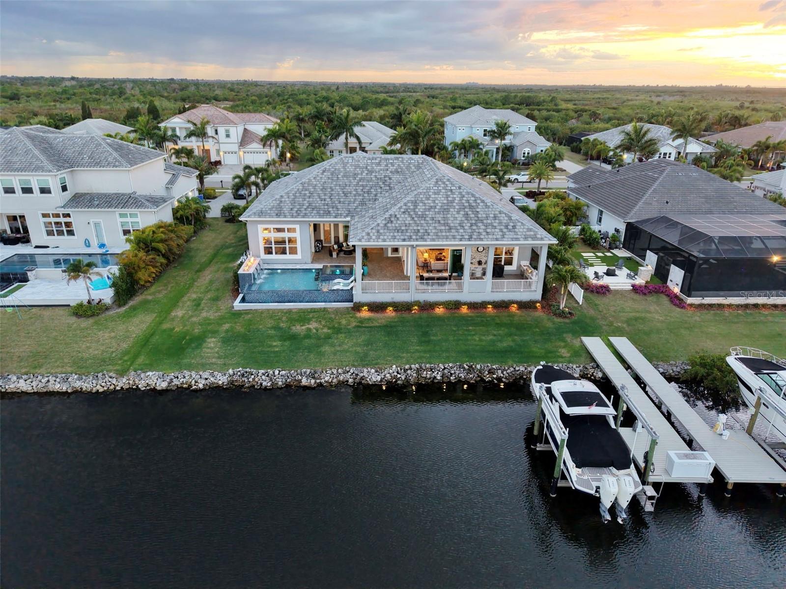 MIRABAY PH 3C-3 - Residential