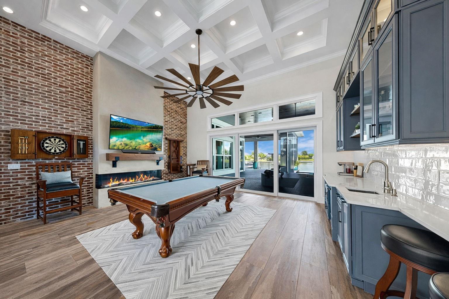 MIRABAY PH 3C-3 - Residential